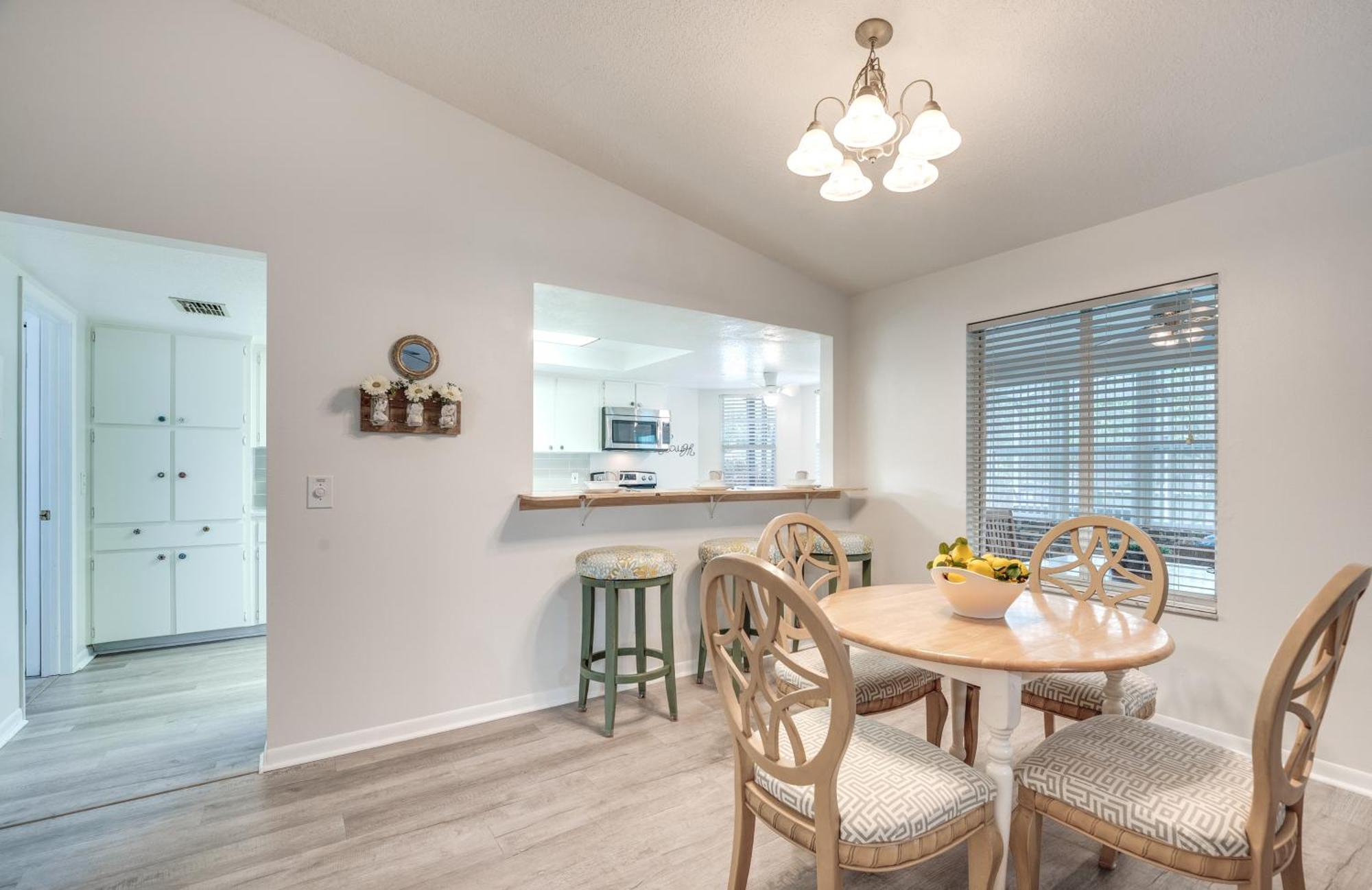 Вилла Spring Hill Retreat With Heated Pool And 4-In-1 Grill Экстерьер фото