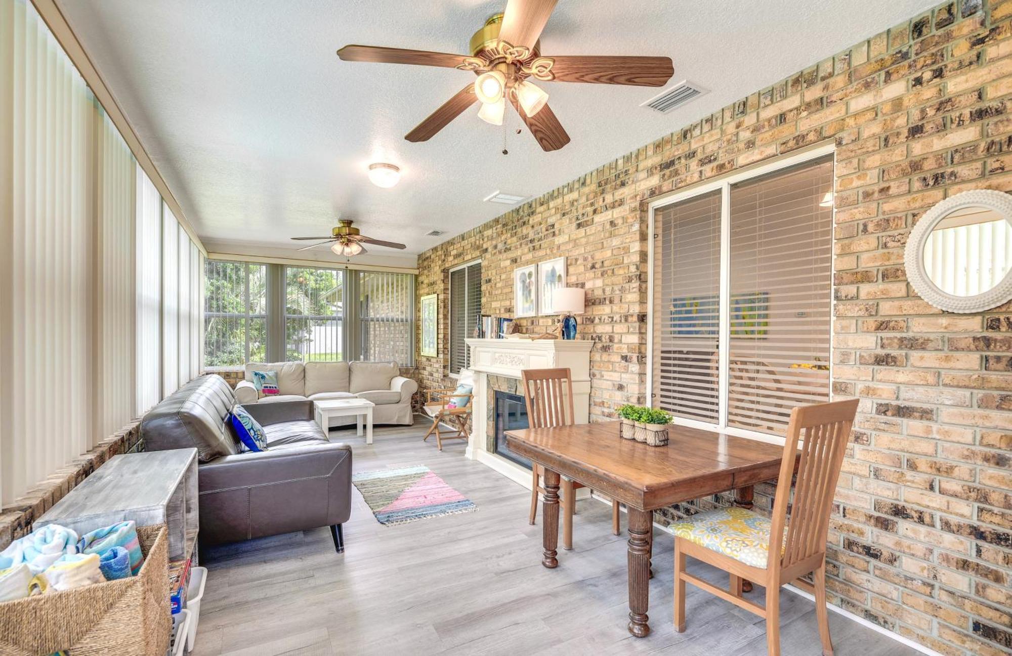 Вилла Spring Hill Retreat With Heated Pool And 4-In-1 Grill Экстерьер фото