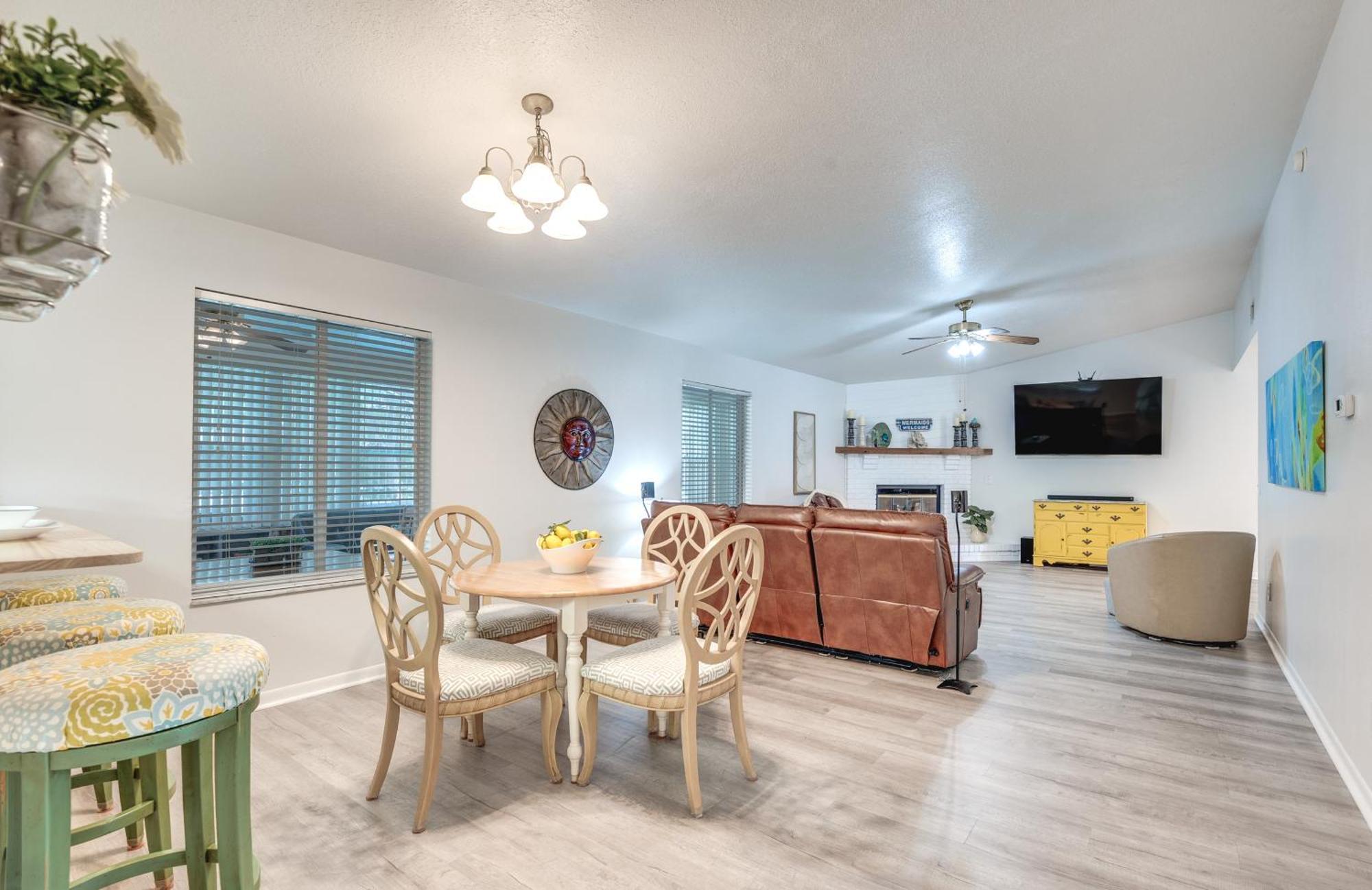 Вилла Spring Hill Retreat With Heated Pool And 4-In-1 Grill Экстерьер фото